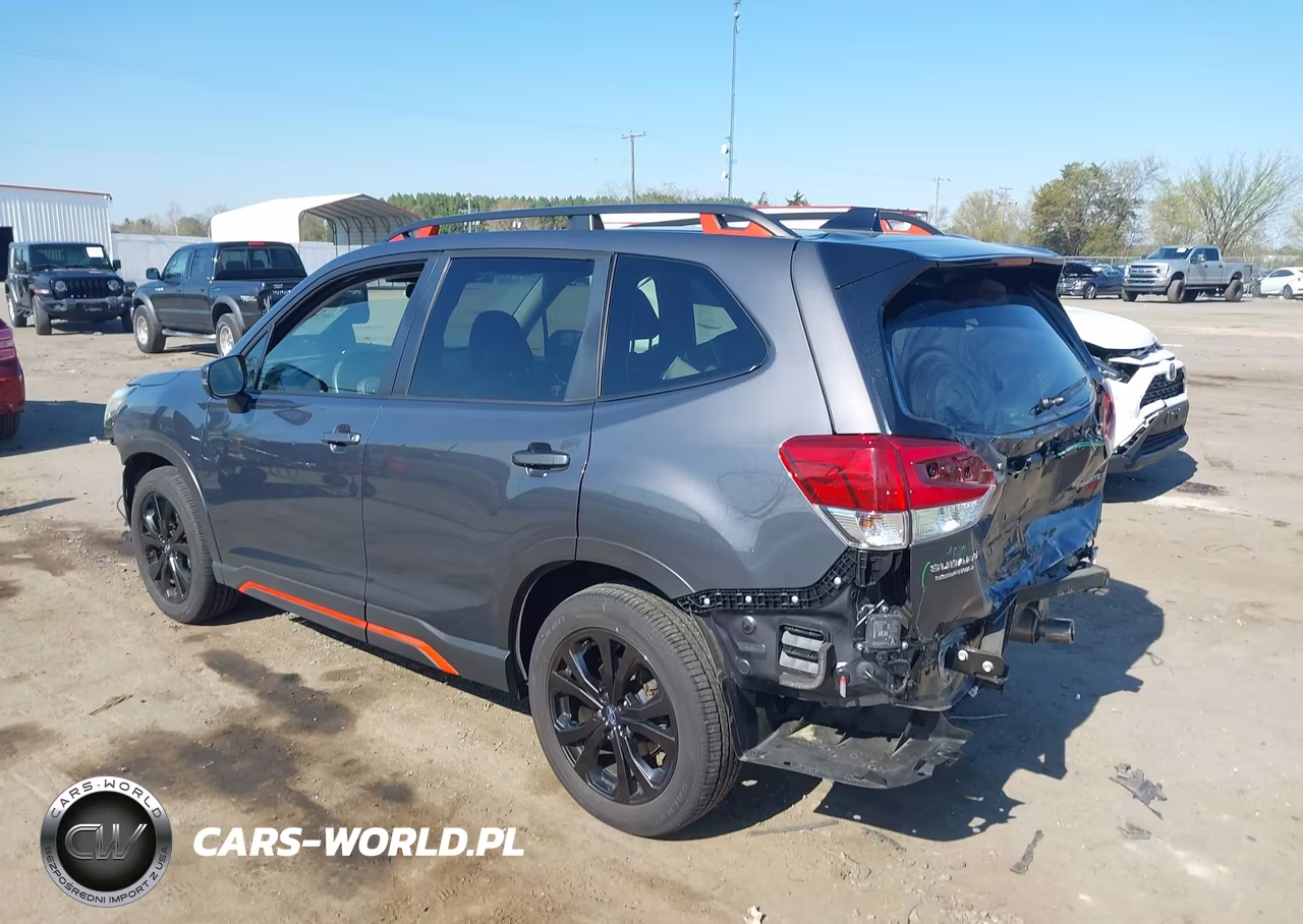 2024 Subaru Forester Sport VIN:JF2SKAEC0RH514751 - 3