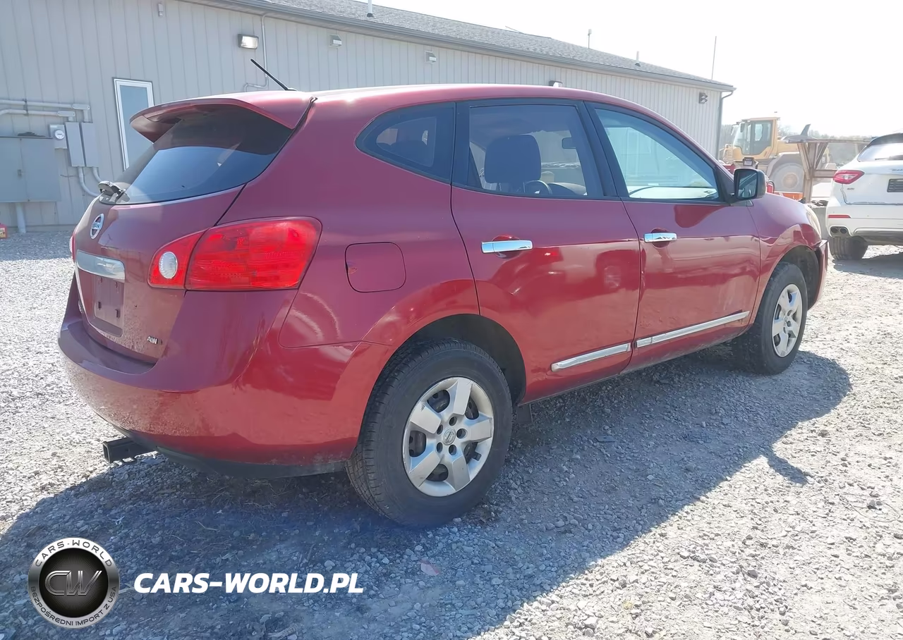 2011 Nissan Rogue S VIN:JN8AS5MV2BW315145 - 4