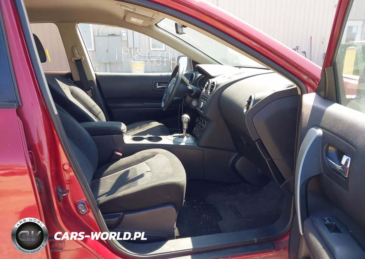 2011 Nissan Rogue S VIN:JN8AS5MV2BW315145 - 5