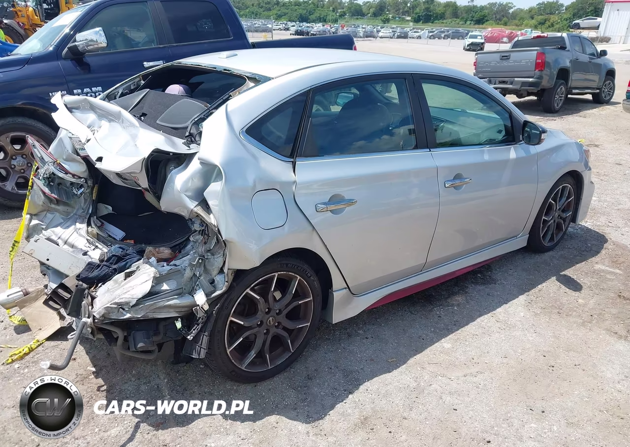 2017 Nissan Sentra Nismo VIN:3N1CB7AP4HY289786 - 4