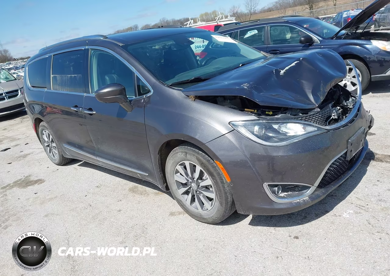2020 Chrysler Pacifica Touring L Plus – zdjęcie 1 z 16