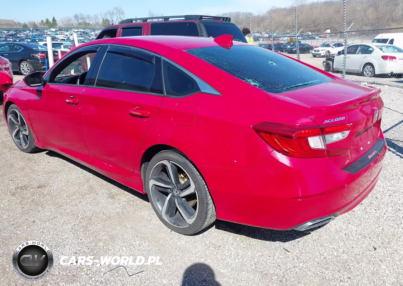 2018 Honda Accord Sport VIN:1HGCV1F3XJA237789 - 3