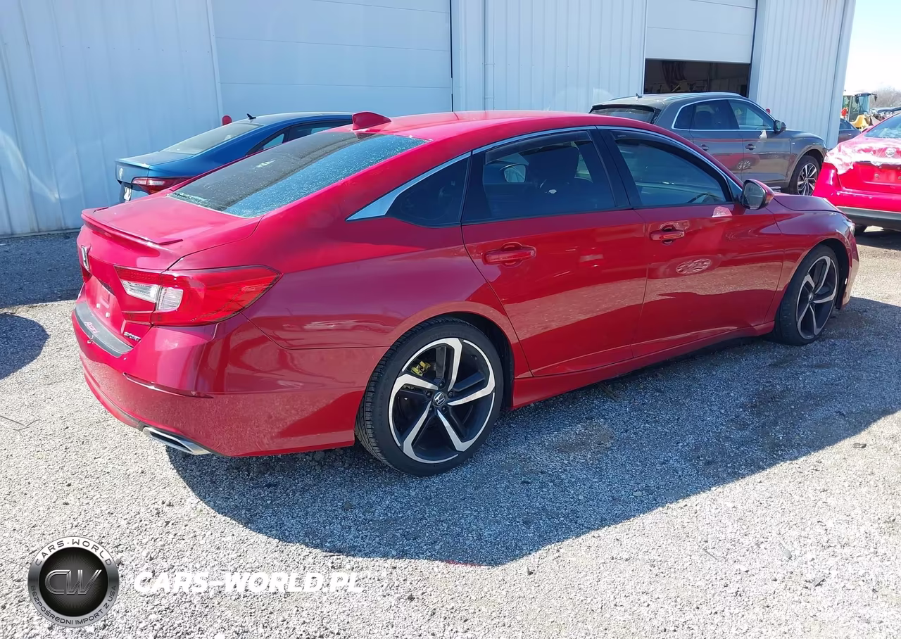 2018 Honda Accord Sport VIN:1HGCV1F3XJA237789 - 4