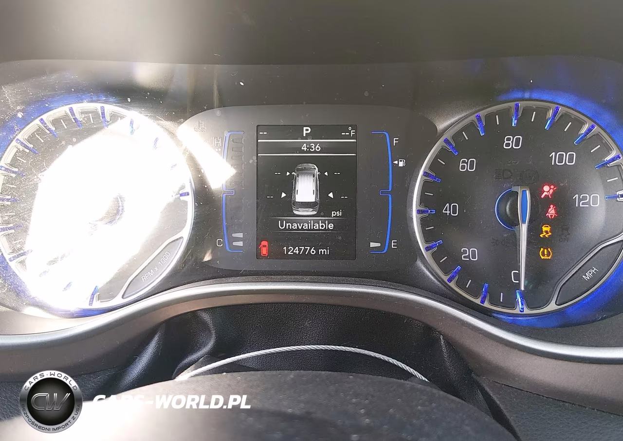 2019 Chrysler Pacifica Touring L VIN:2C4RC1BG4KR650621 - 7