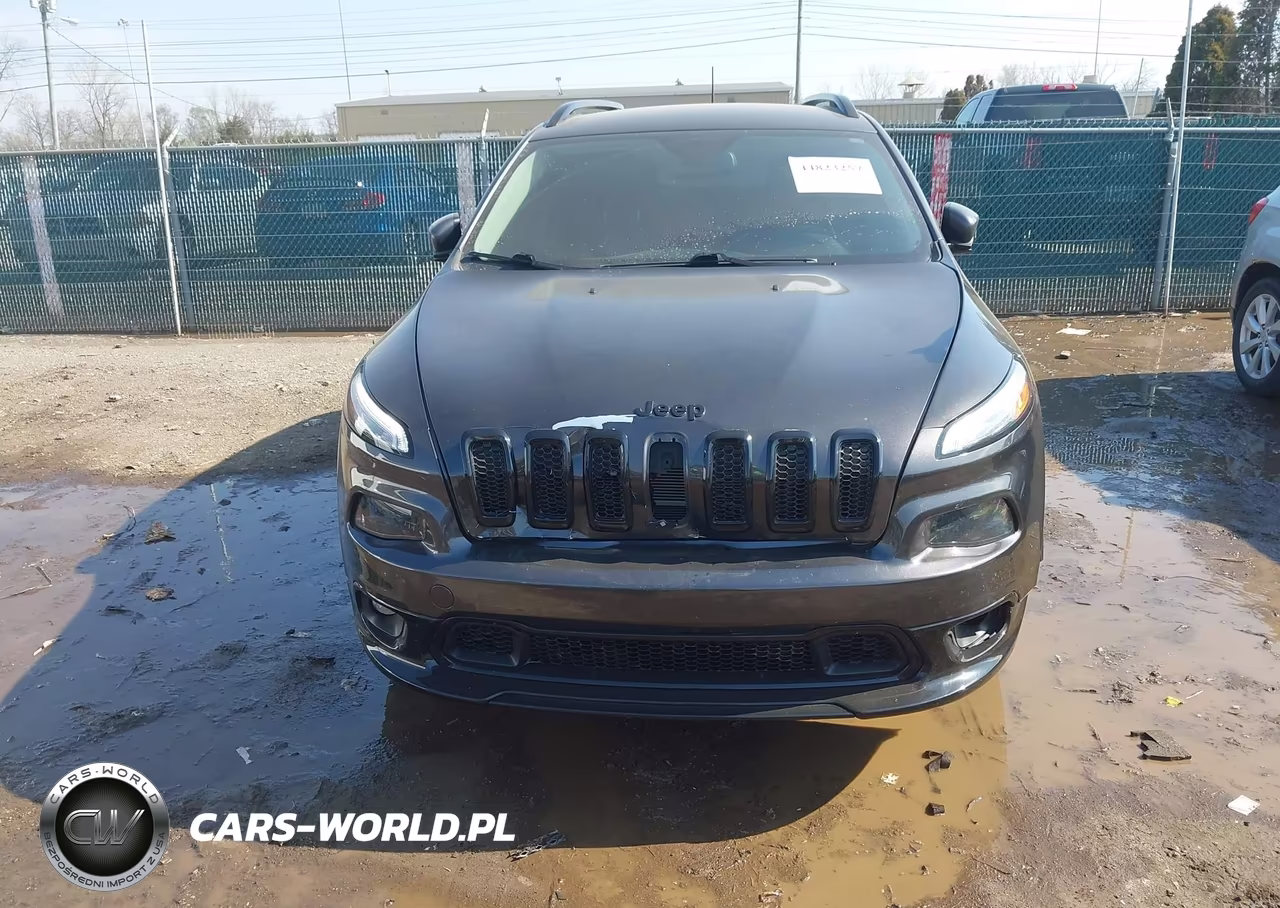 2018 Jeep Cherokee Latitude Tech Connect 4X4 VIN:1C4PJMCB9JD586921 - 12