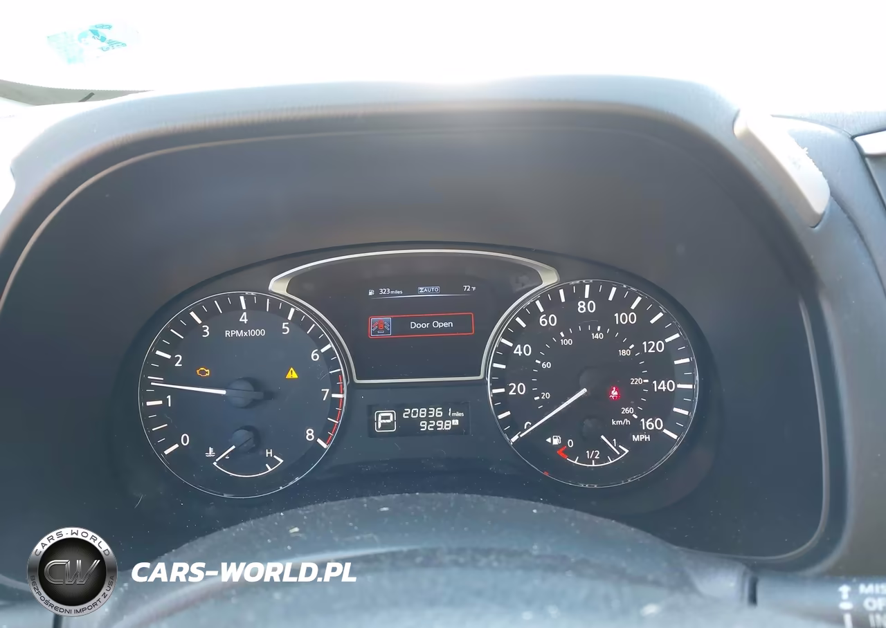 2014 Nissan Pathfinder Platinum VIN:5N1AR2MM9EC687404 - 7