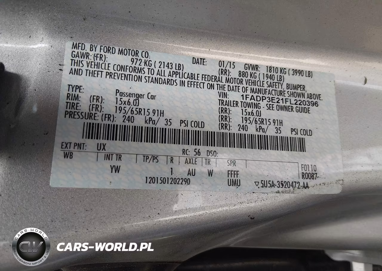 2015 Ford Focus S VIN:1FADP3E21FL220396 - 9
