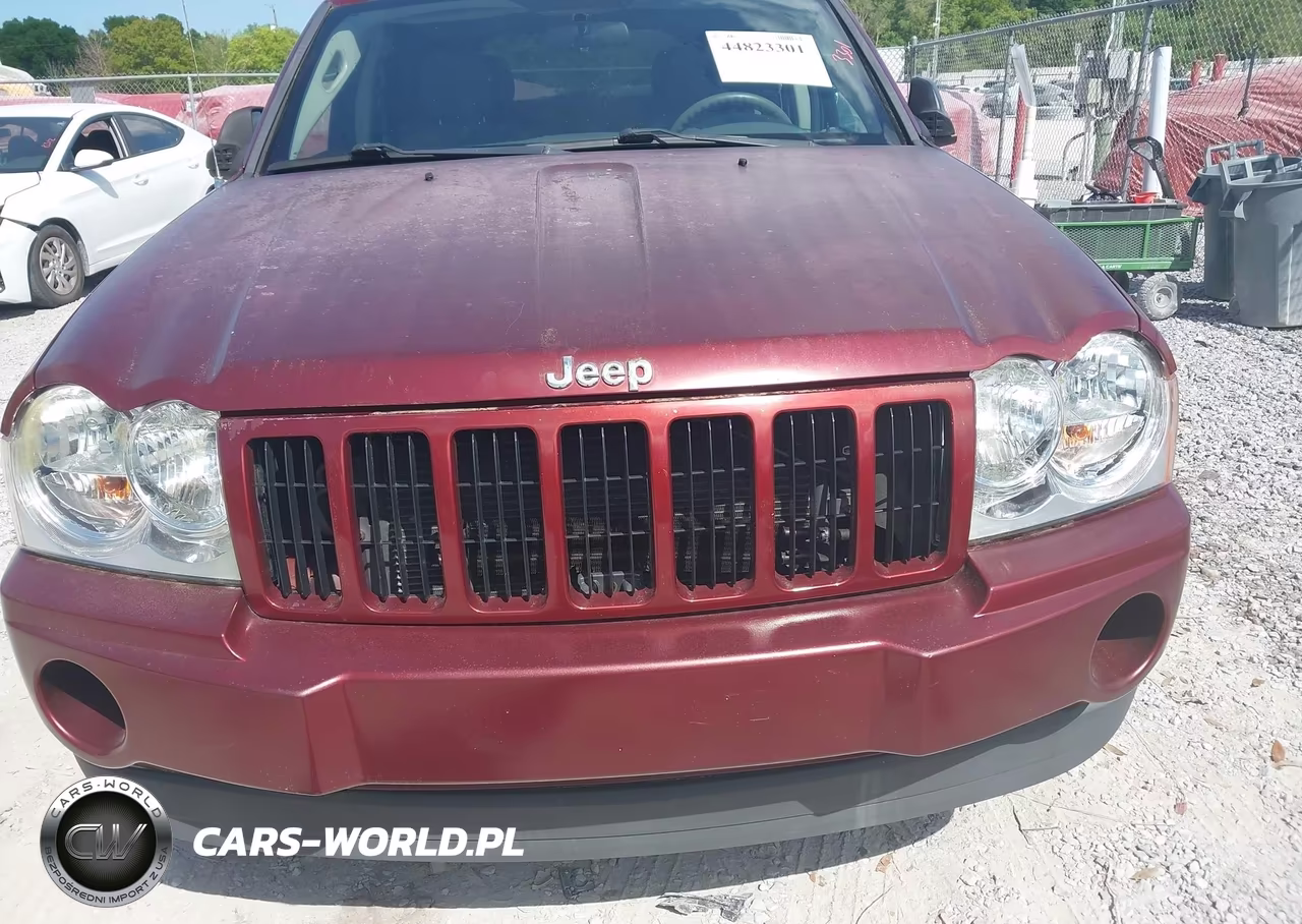 2007 Jeep Grand Cherokee Laredo VIN:1J8GR48K97C596888 - 6