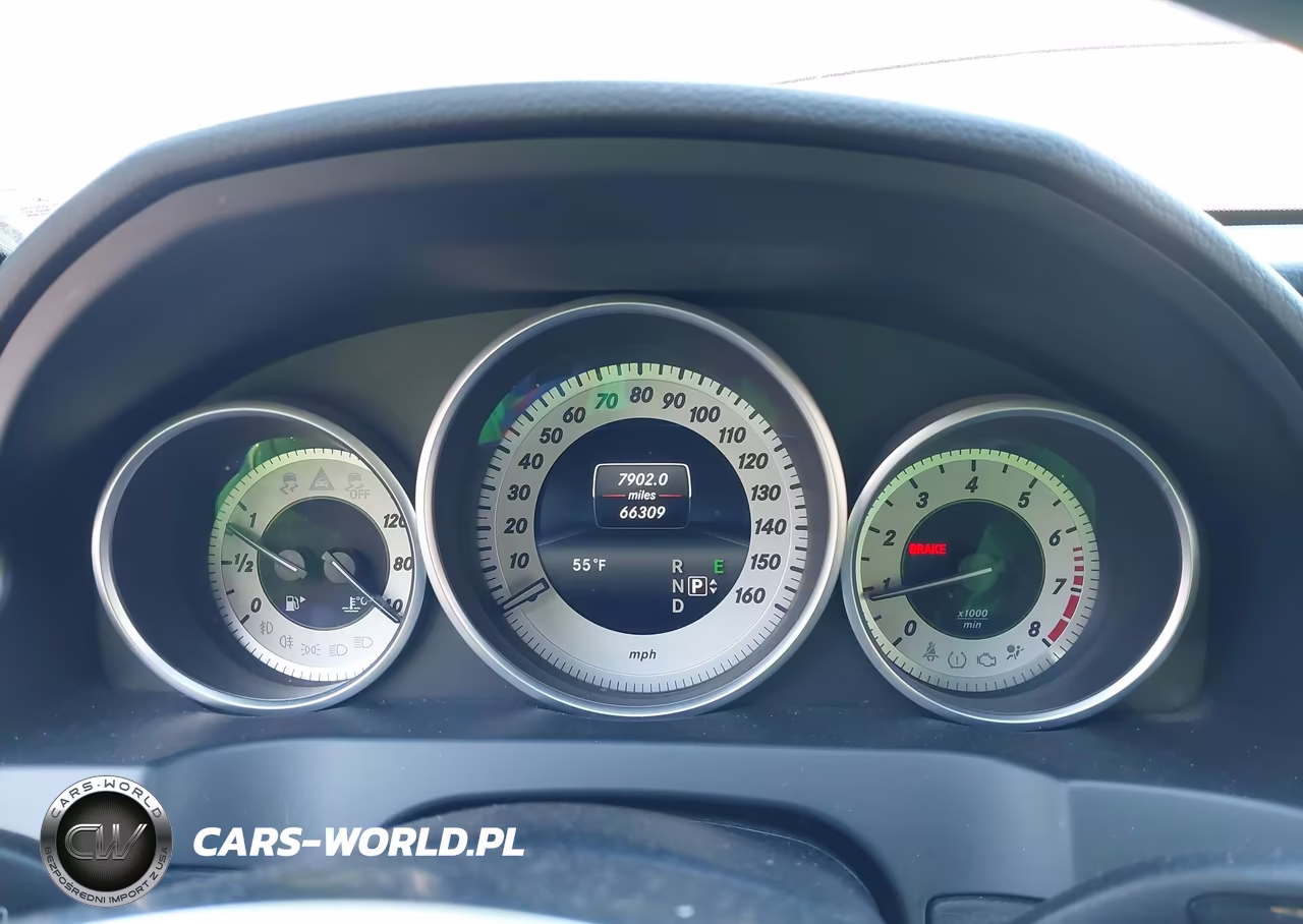 2016 Mercedes-Benz E 400 4Matic VIN:WDDKJ6HB7GF328110 - 7