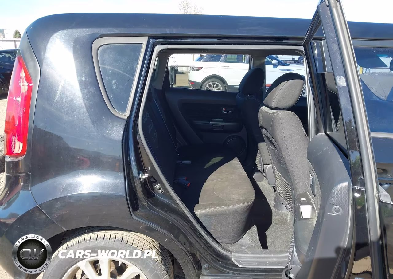 2012 Kia Soul + VIN:KNDJT2A62C7743006 - 8