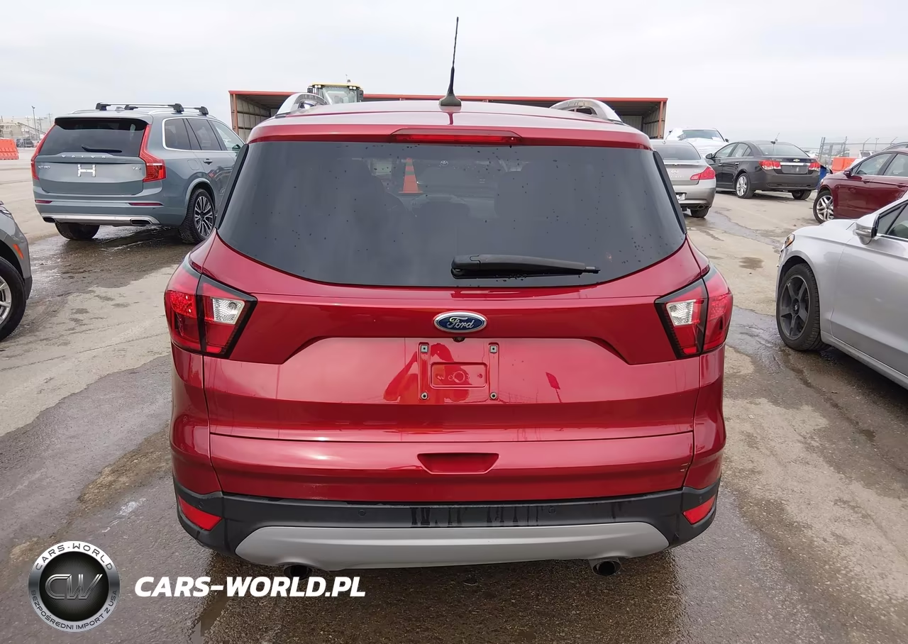 2019 Ford Escape Titanium VIN:1FMCU0J94KUB20731 - 16