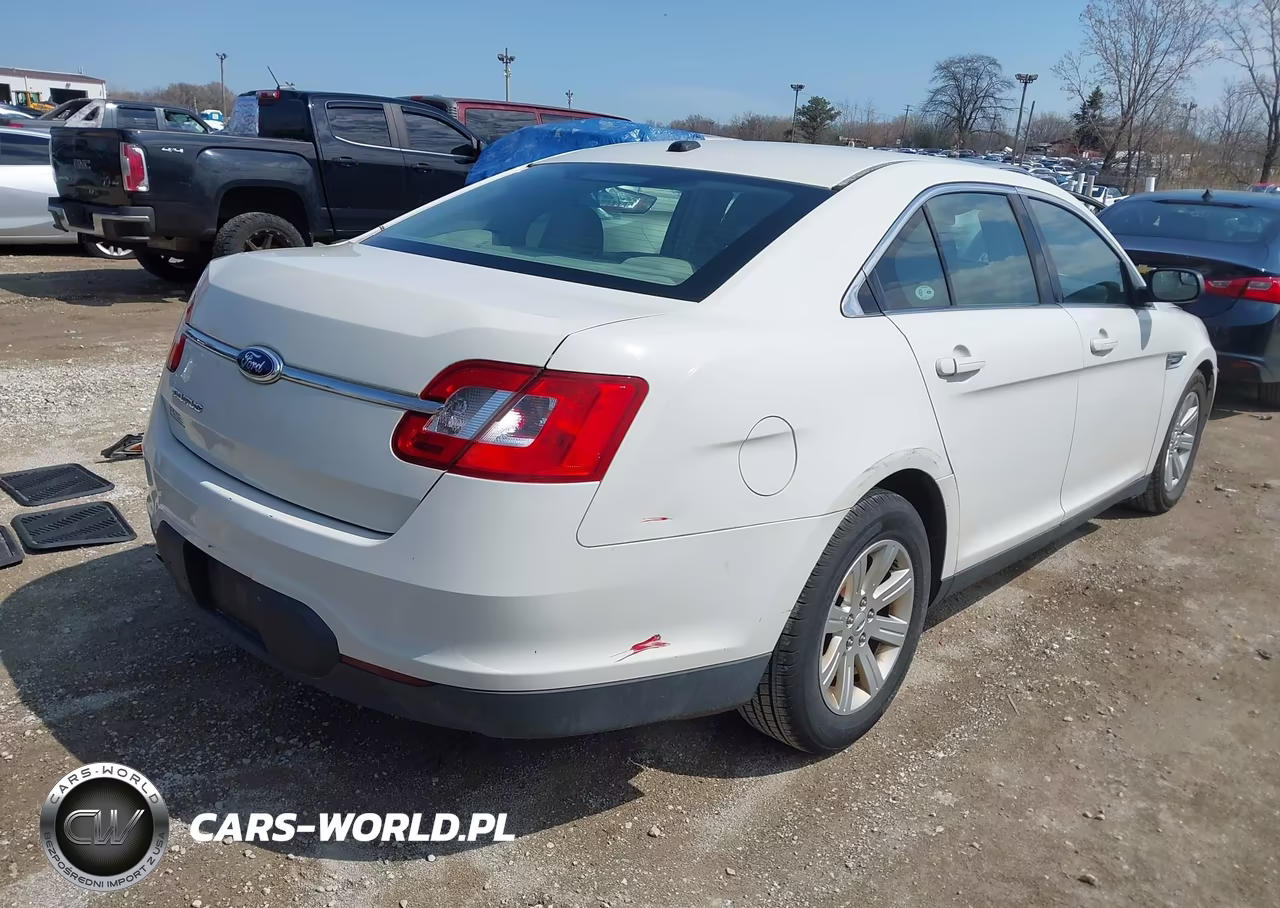 2012 Ford Taurus Se VIN:1FAHP2DW2CG120179 - 4