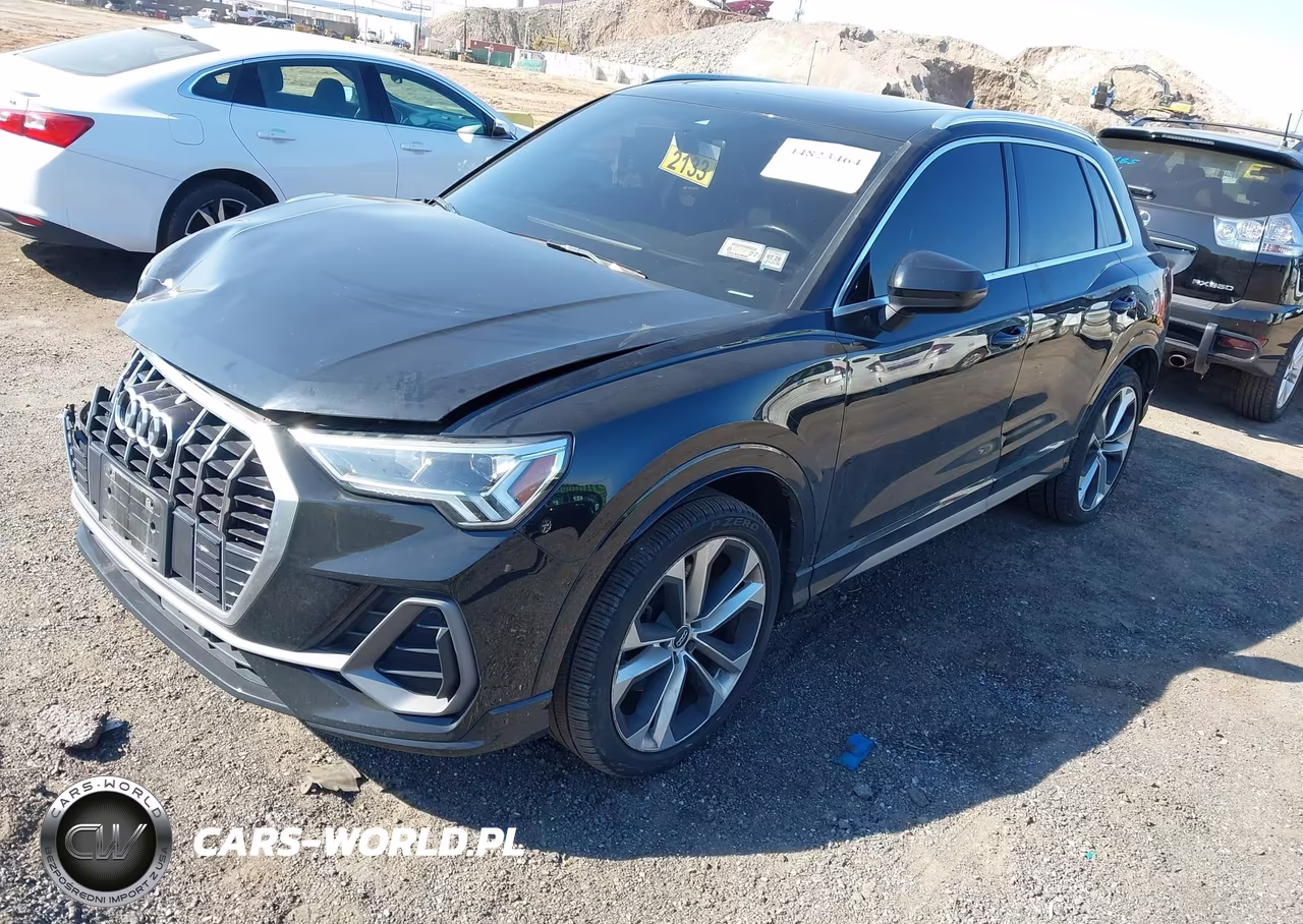 2019 Audi Q3 2.0T S Line Premium VIN:WA1EECF31K1082127 - 2