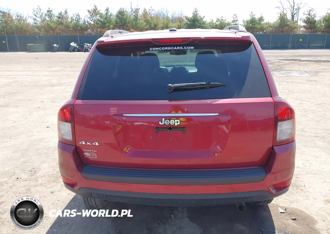 2017 Jeep Compass Sport 4X4 VIN:1C4NJDBB1HD143584 - 16