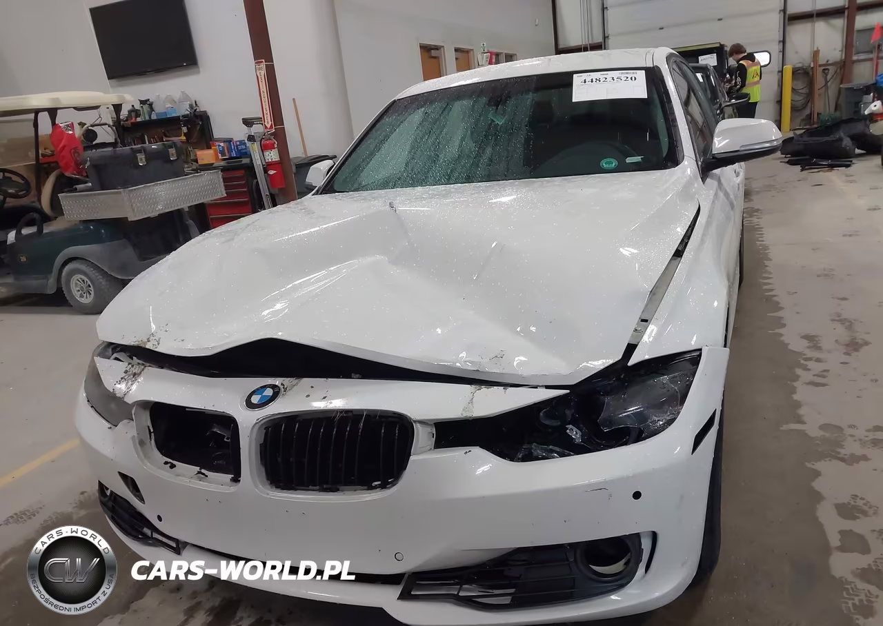 2013 BMW 328I xDrive VIN:WBA3B3C52DJ976911 - 12