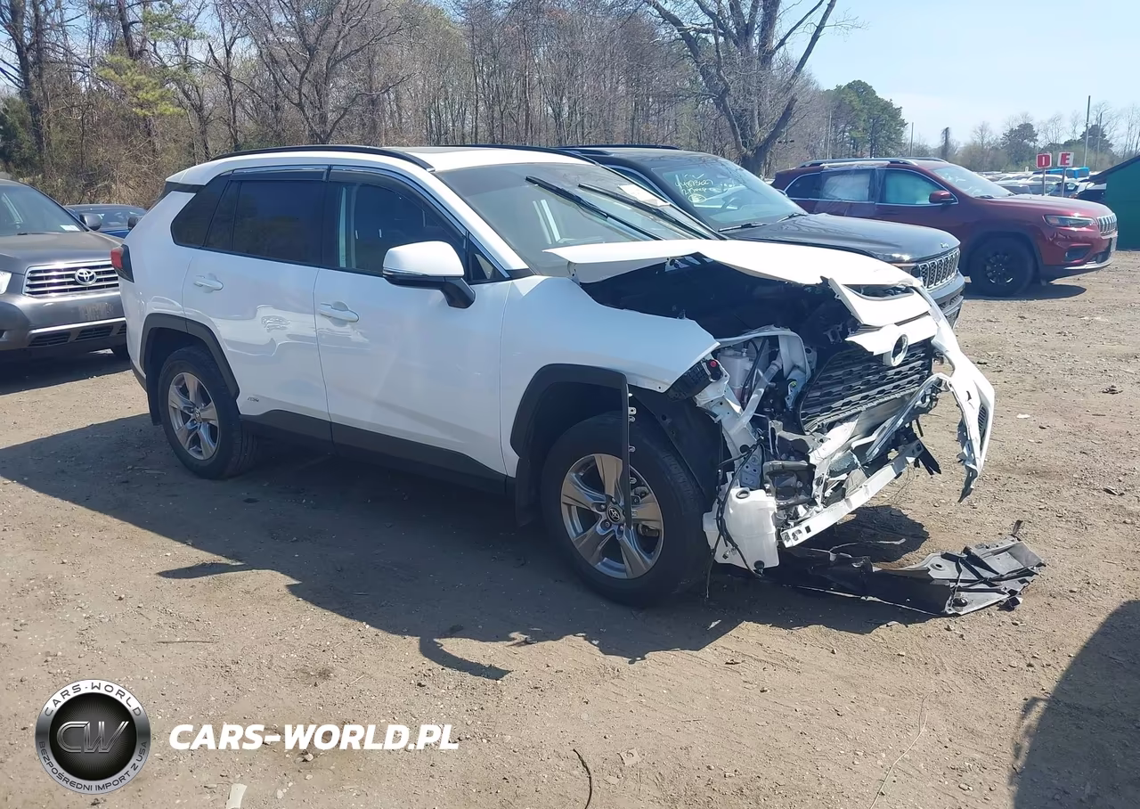 2025 Toyota Rav4 Hybrid Xle – zdjęcie 1 z 16
