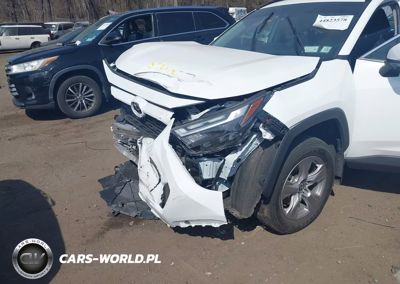 2025 Toyota Rav4 Hybrid Xle VIN:2T3RWRFV1SW254862 - 6