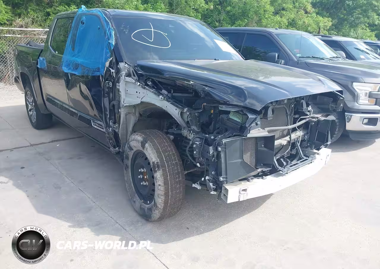 2023 Toyota Tundra Crewmax Platinum