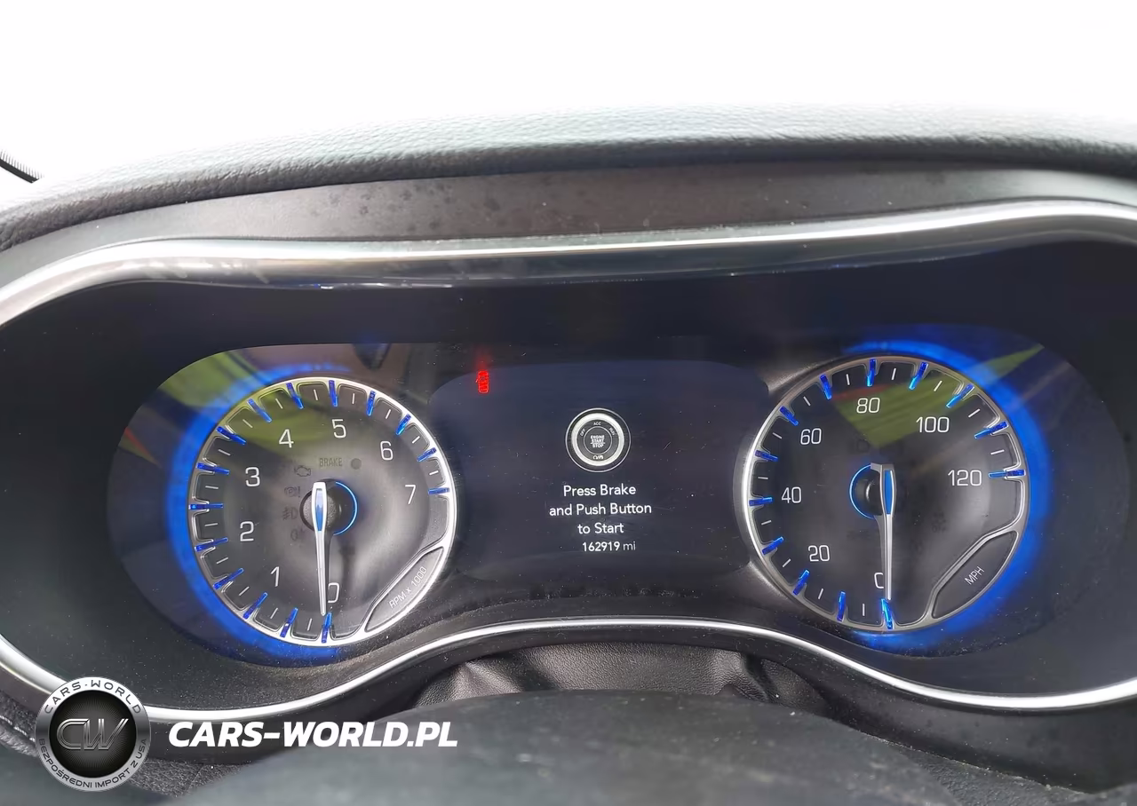 2020 Chrysler Pacifica Limited VIN:2C4RC1GG4LR283598 - 7