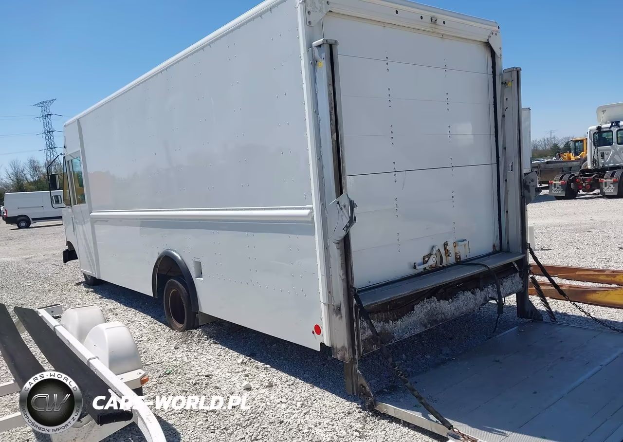 2016 Ford E-450 Stripped VIN:1FC4E4KS9GDC58027 - 3