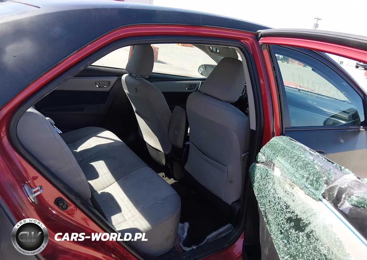 2015 Toyota Corolla Le Plus VIN:5YFBURHE4FP350652 - 8