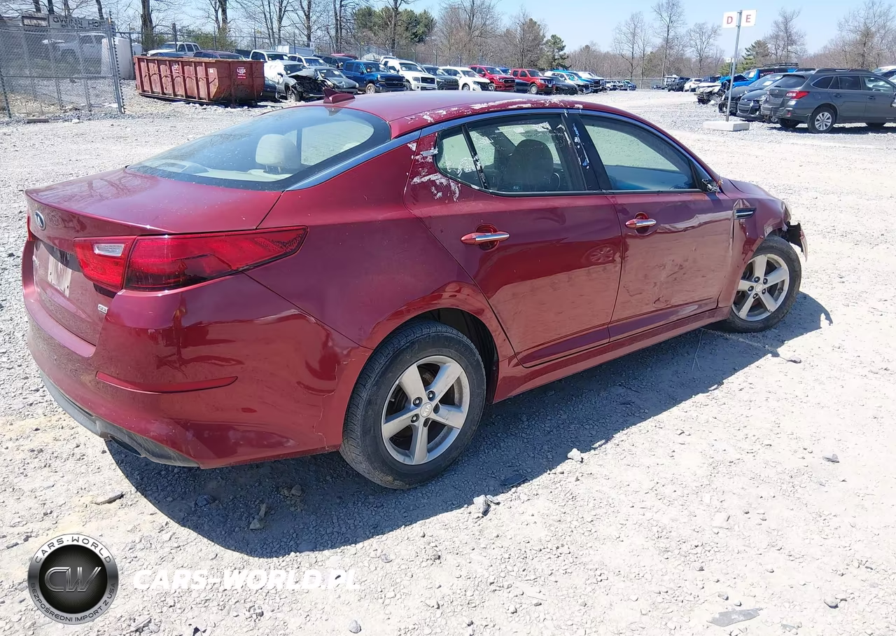 2015 Kia Optima Lx VIN:5XXGM4A78FG367645 - 4