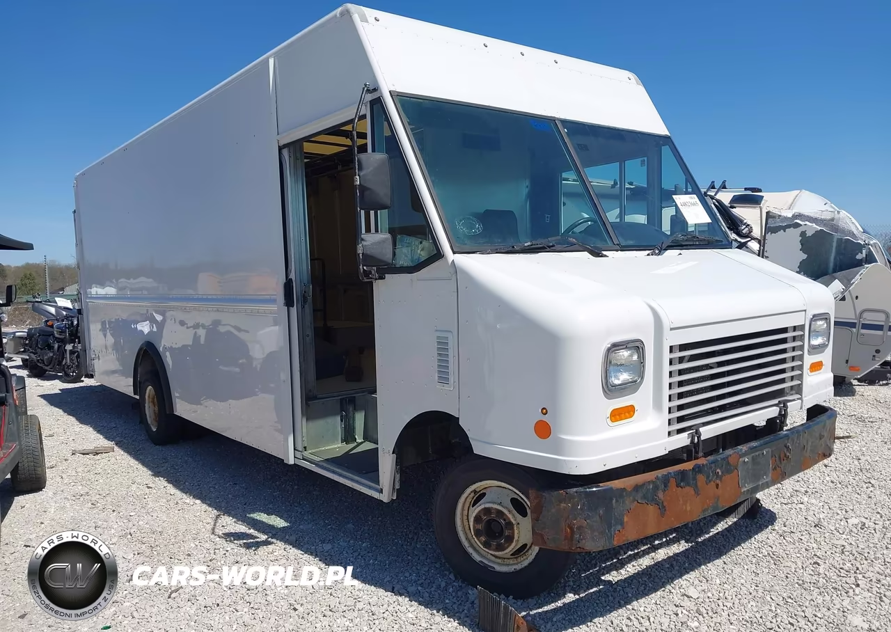 2016 Ford E-450 Stripped