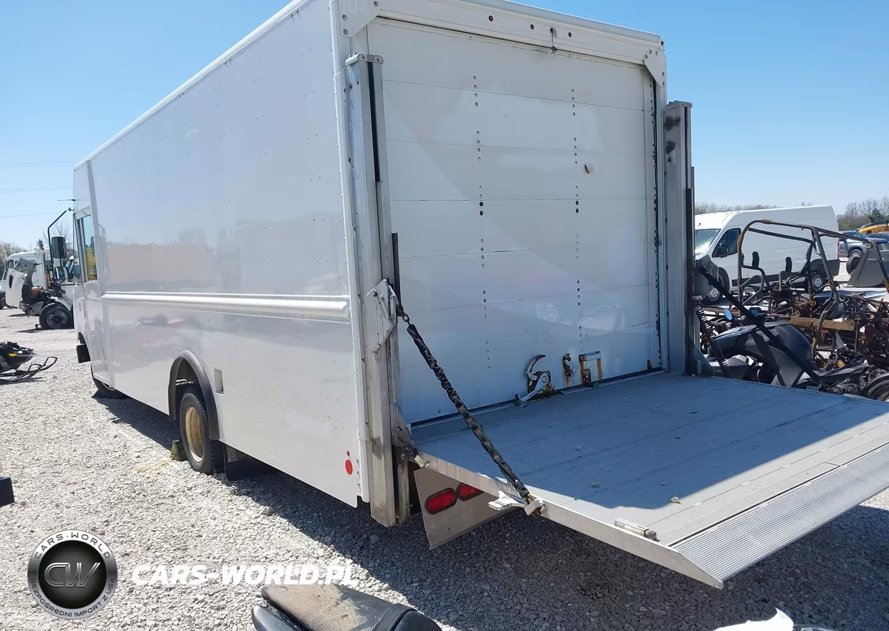 2016 Ford E-450 Stripped VIN:1FC3E4KL2GDC08977 - 3