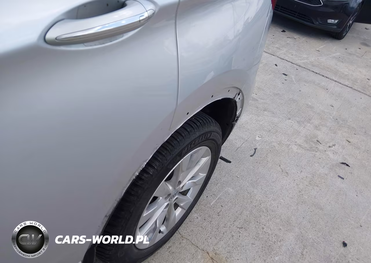 2018 Buick Envision Essence VIN:LRBFX1SA4JD006314 - 19
