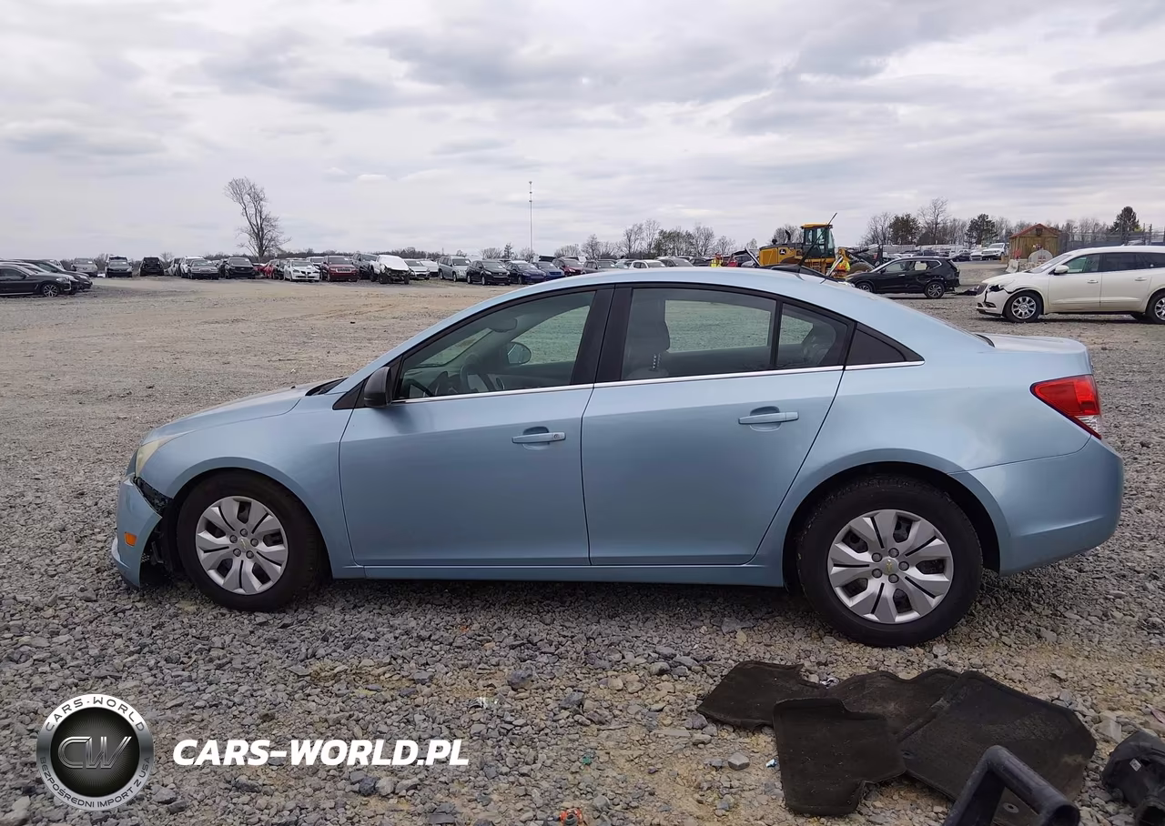 2012 Chevrolet Cruze Ls VIN:1G1PC5SH8C7309855 - 15