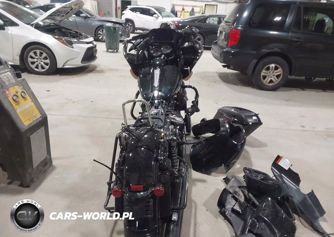 2020 Harley-Davidson Fltrxs VIN:1HD1KTP12LB644220 - 6
