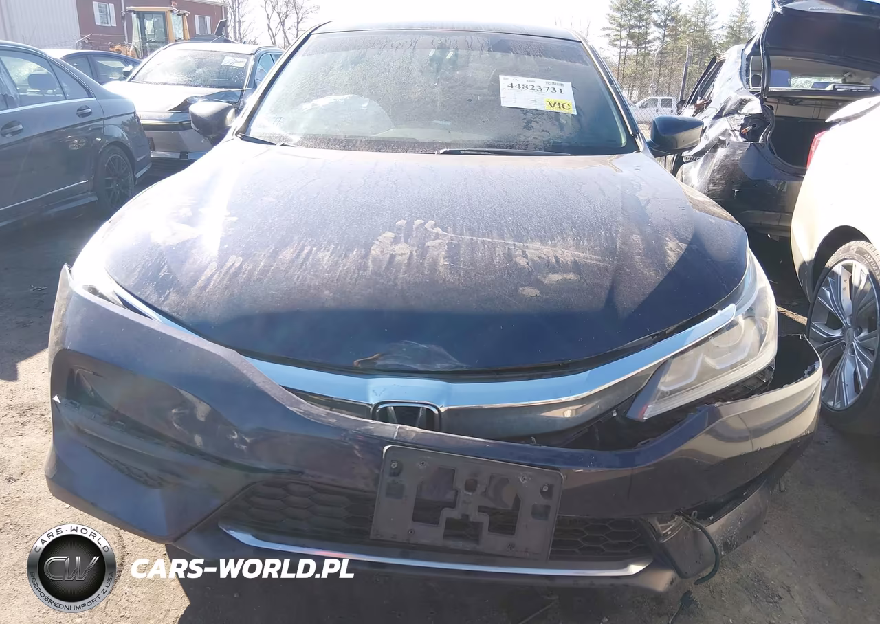 2017 Honda Accord Sport VIN:1HGCR2F58HA268240 - 12