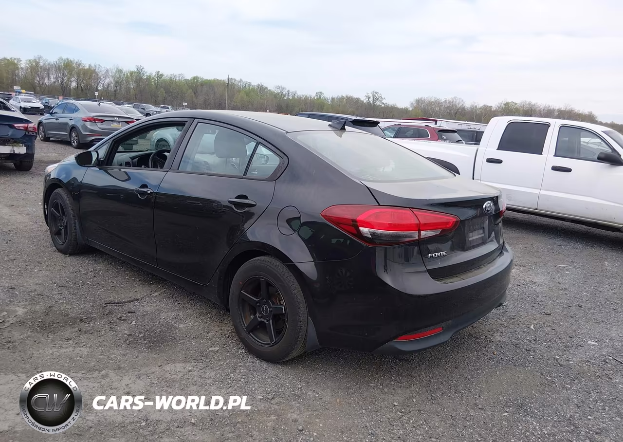 2017 Kia Forte Lx VIN:3KPFK4A7XHE020783 - 3
