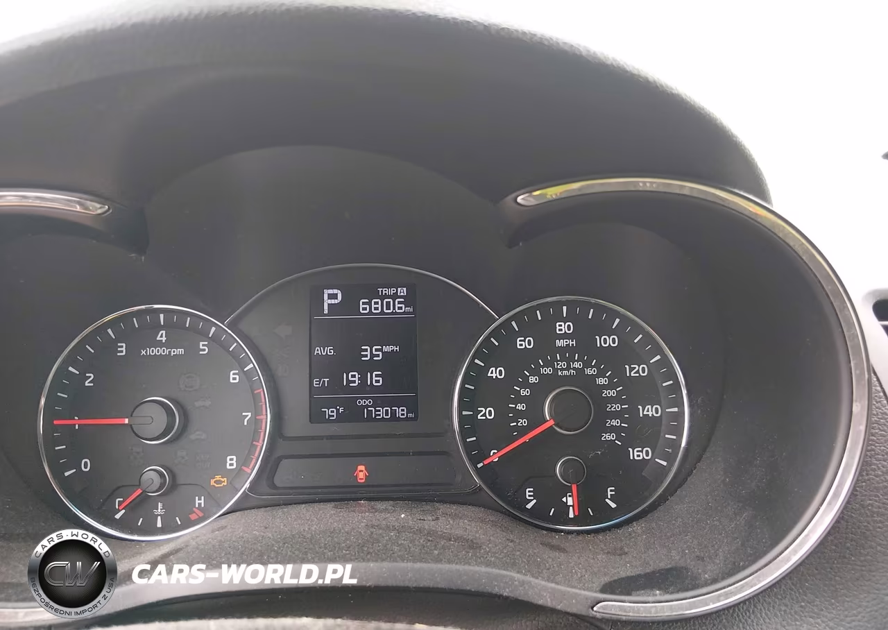 2017 Kia Forte Lx VIN:3KPFK4A7XHE020783 - 7