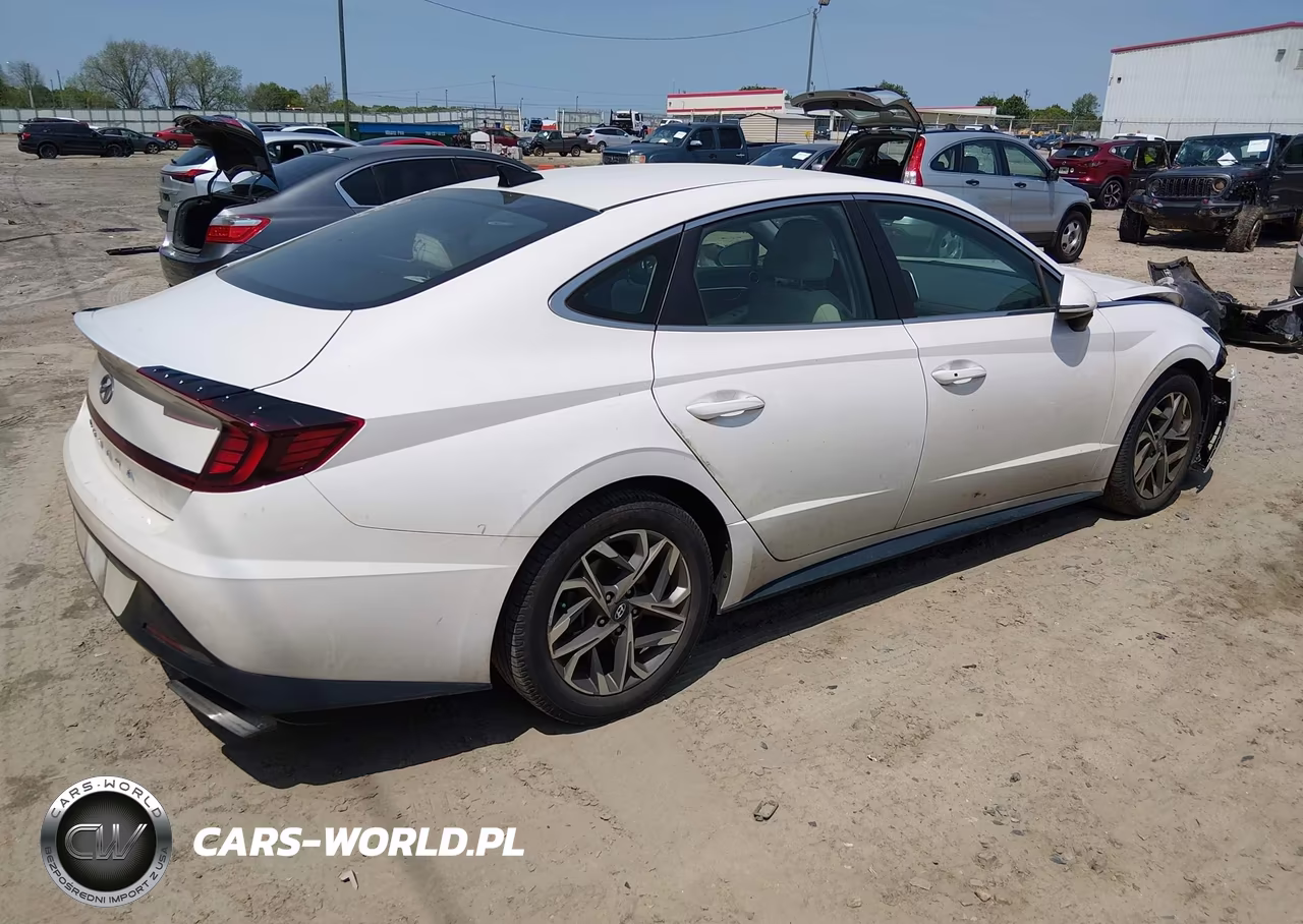 2022 Hyundai Sonata Sel VIN:KMHL64JA8NA207050 - 4