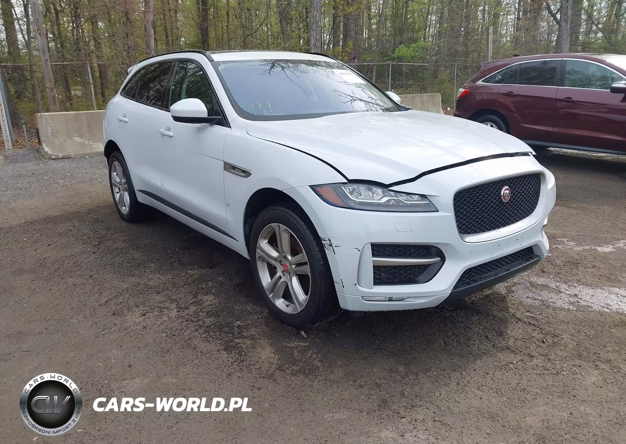 2017 Jaguar F-Pace 35T R-Sport