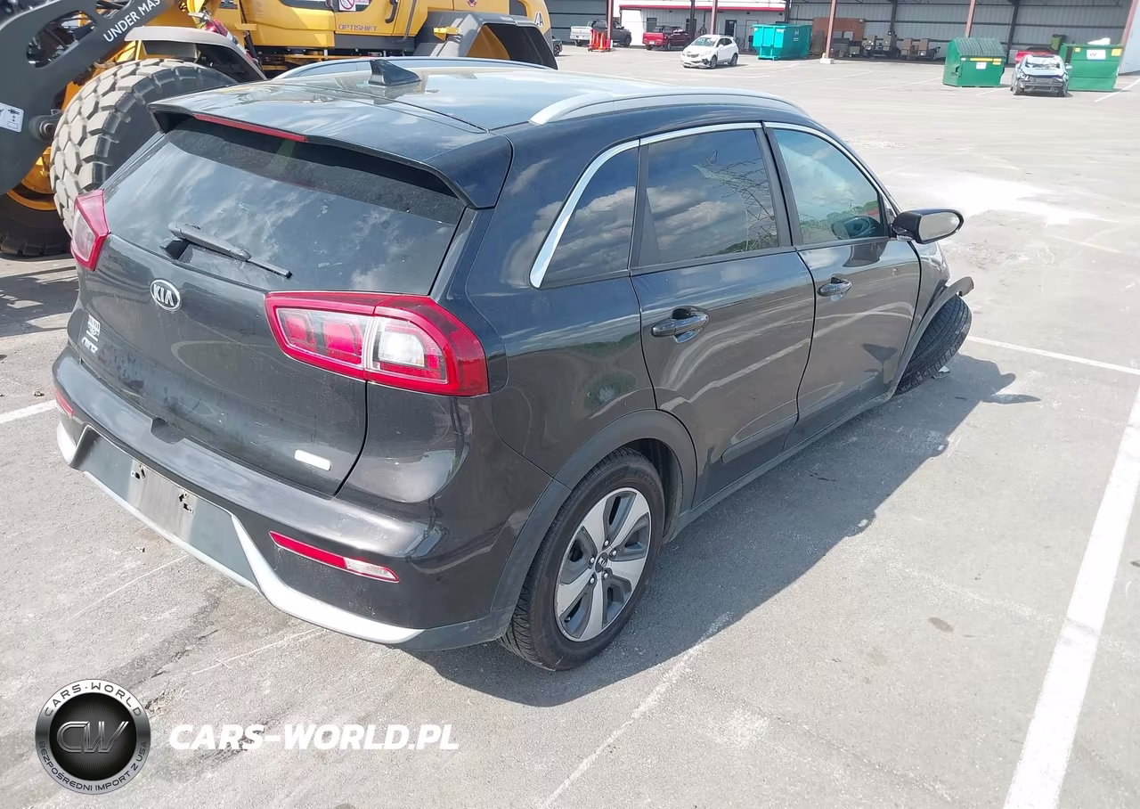 2017 Kia Niro Ex VIN:KNDCC3LC2H5056256 - 4