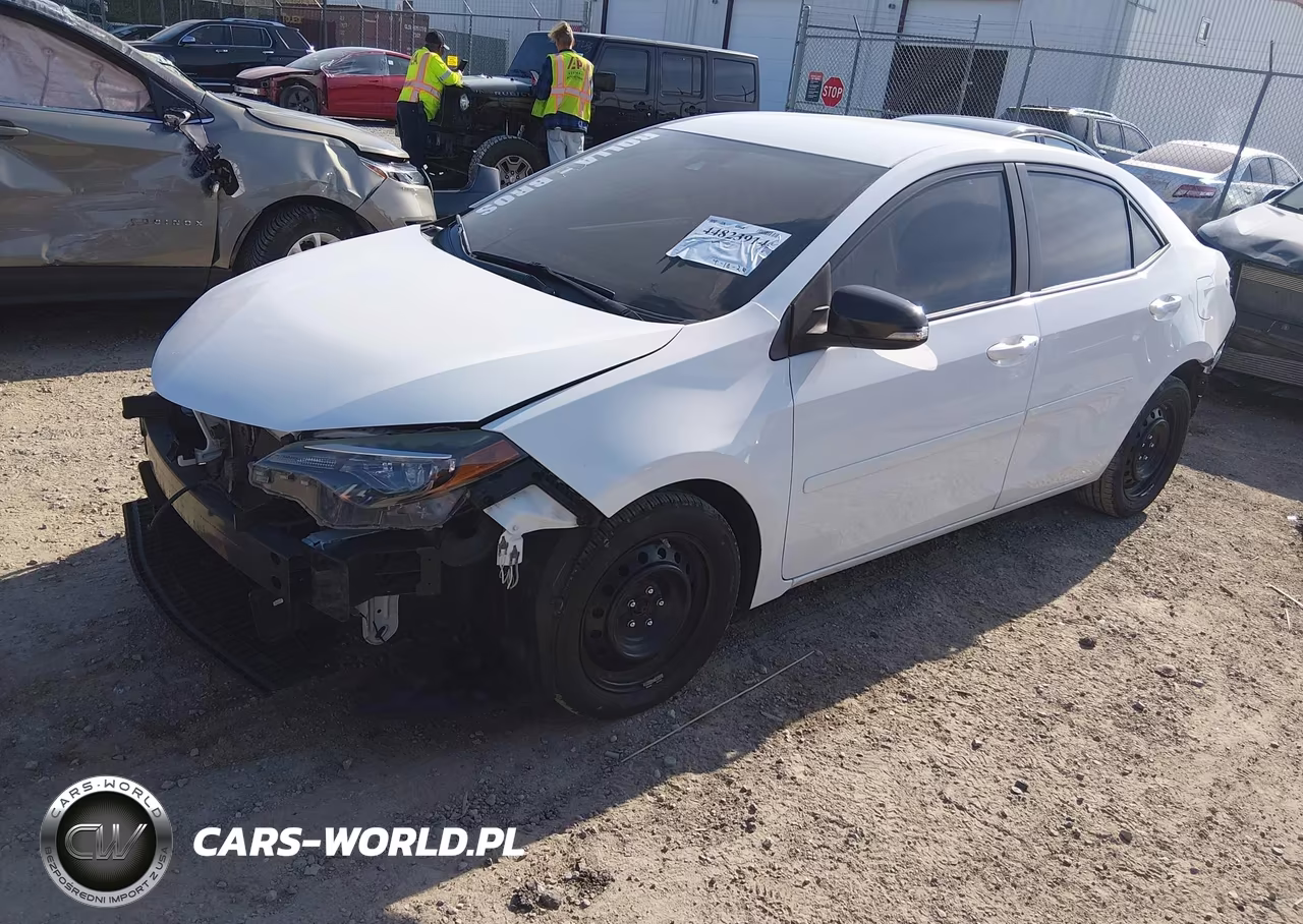 2018 Toyota Corolla Le VIN:2T1BURHE2JC014135 - 2