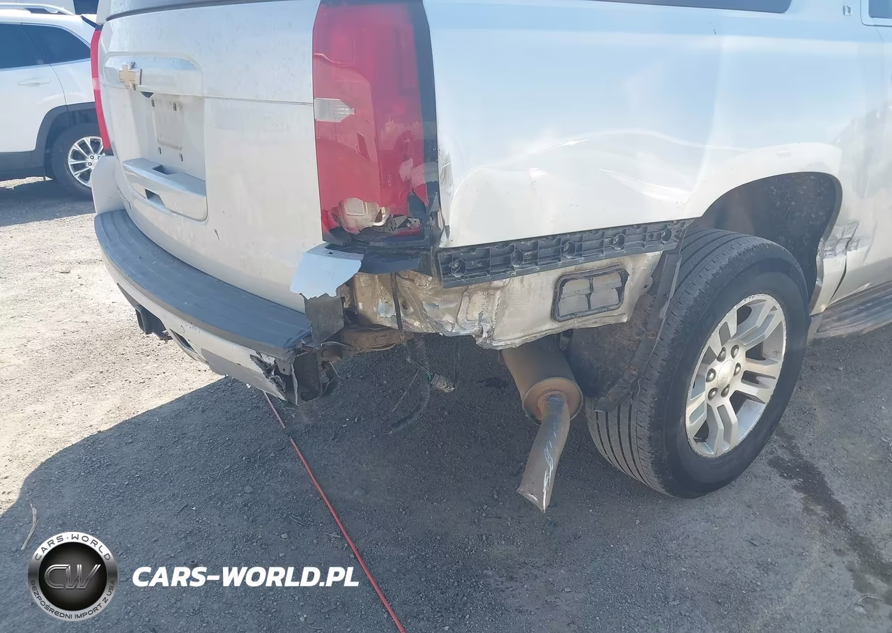 2019 Chevrolet Suburban Lt VIN:1GNSKHKC2KR380702 - 6
