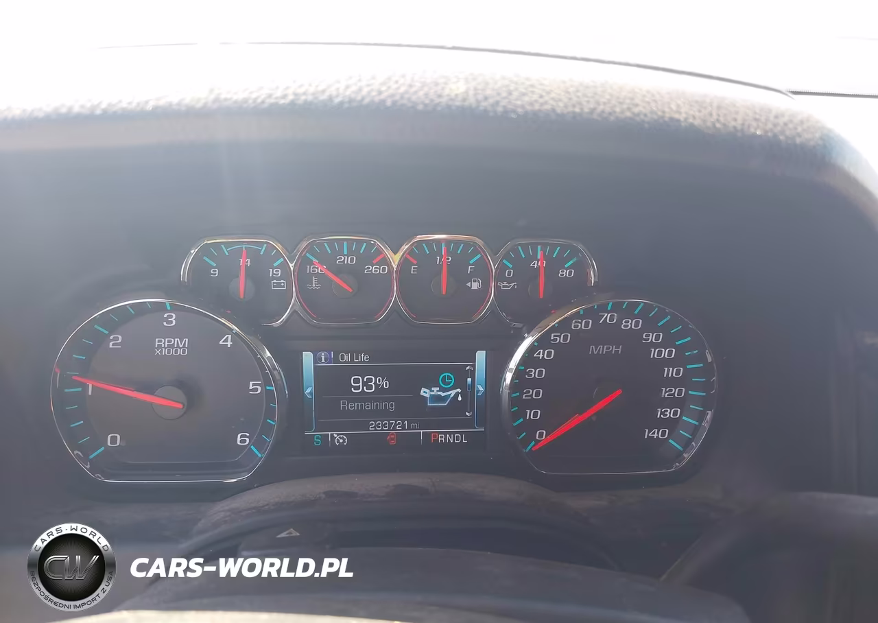 2019 Chevrolet Suburban Lt VIN:1GNSKHKC2KR380702 - 7
