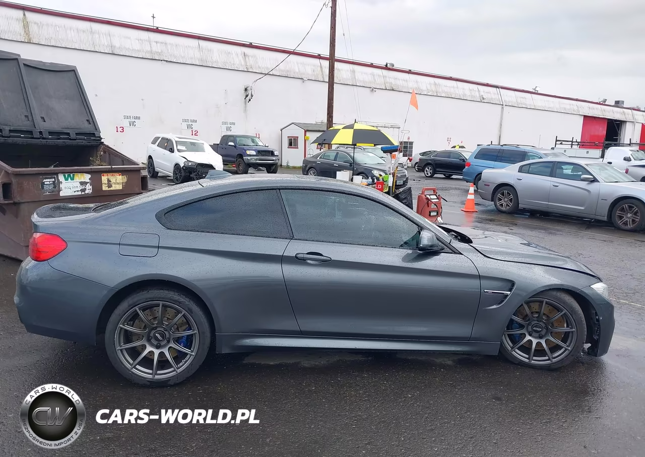 2015 BMW M4 VIN:WBS3R9C52FK331926 - 13