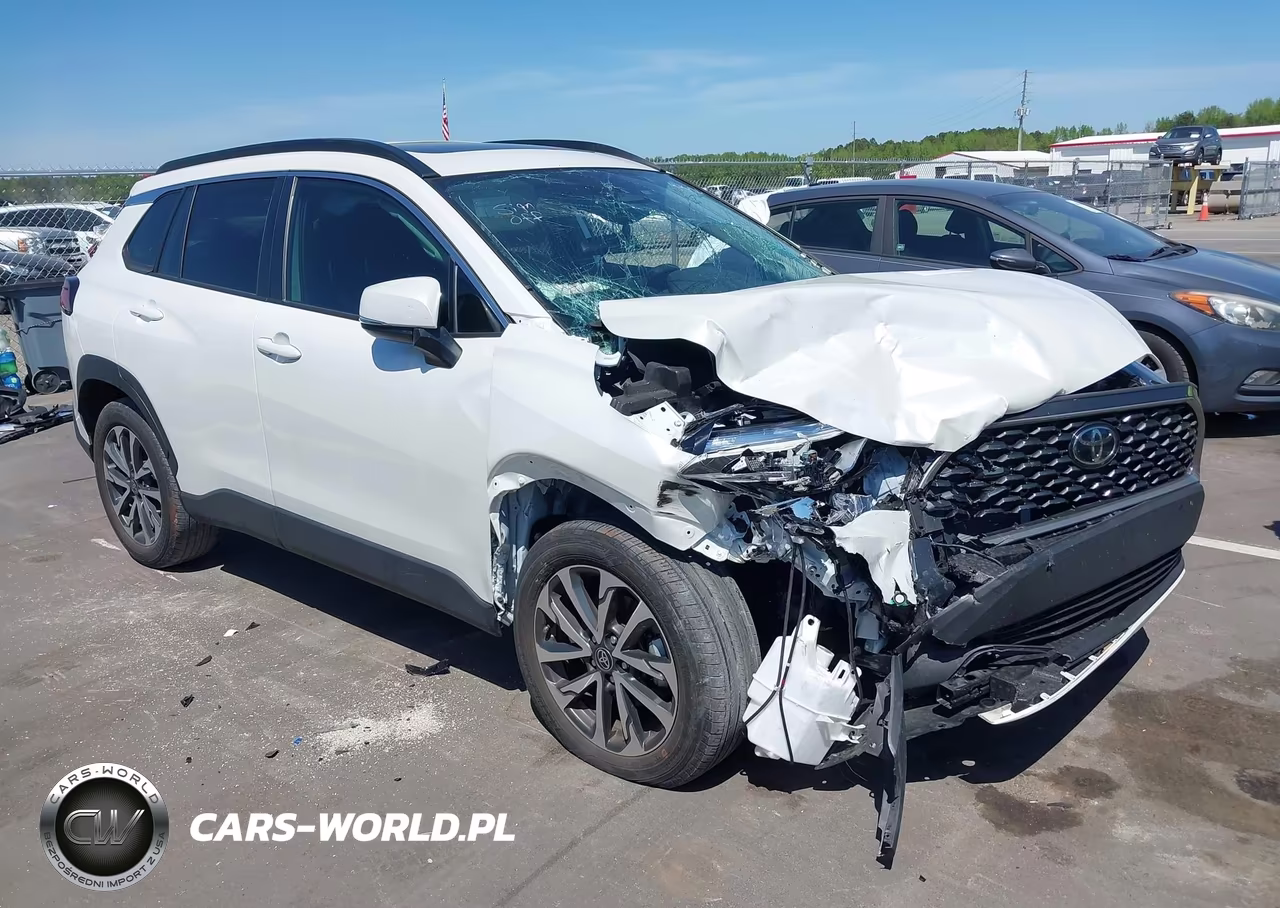 2023 Toyota Corolla Cross Xle – zdjęcie 1 z 16
