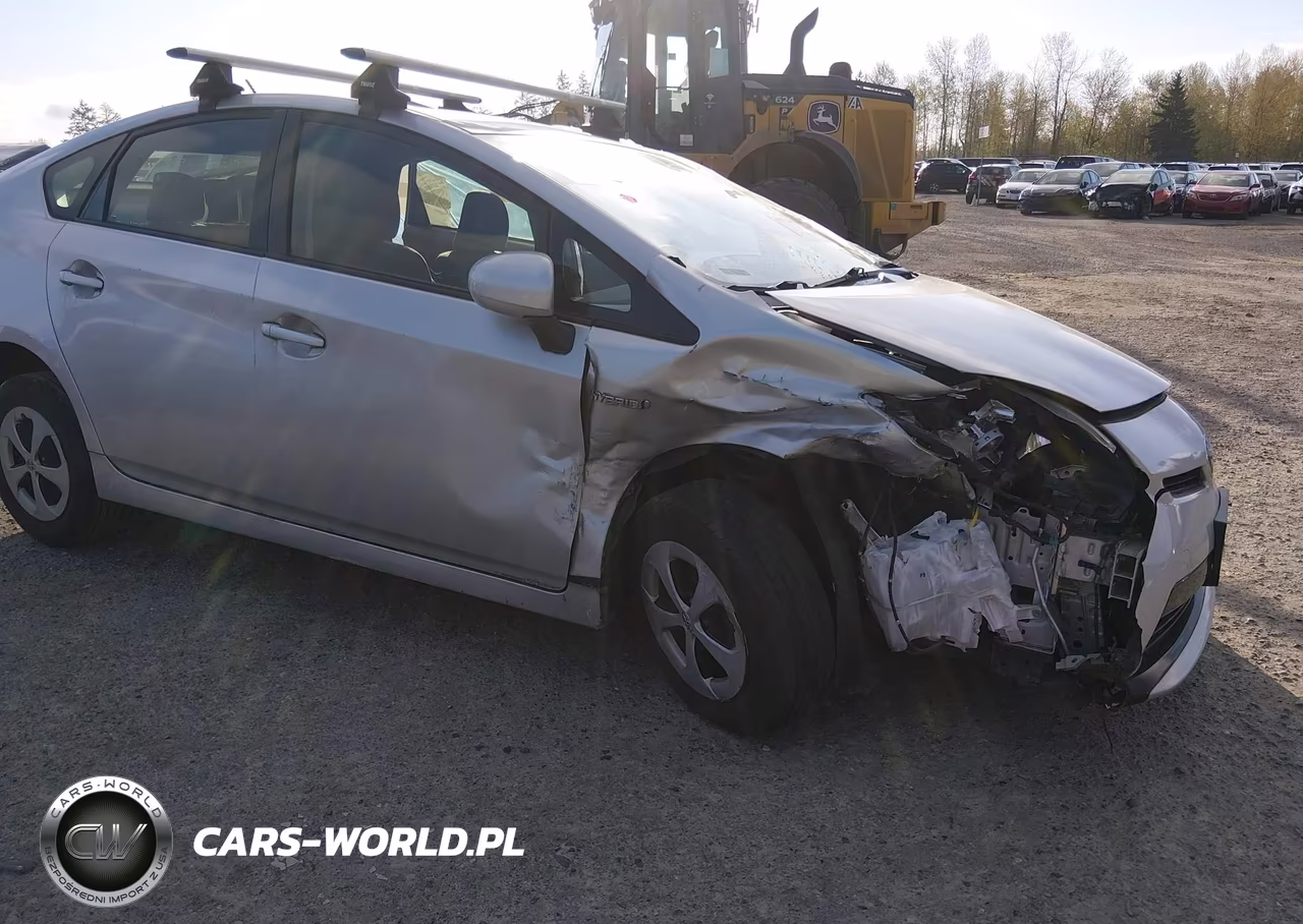 2013 Toyota Prius Two – zdjęcie 1 z 16