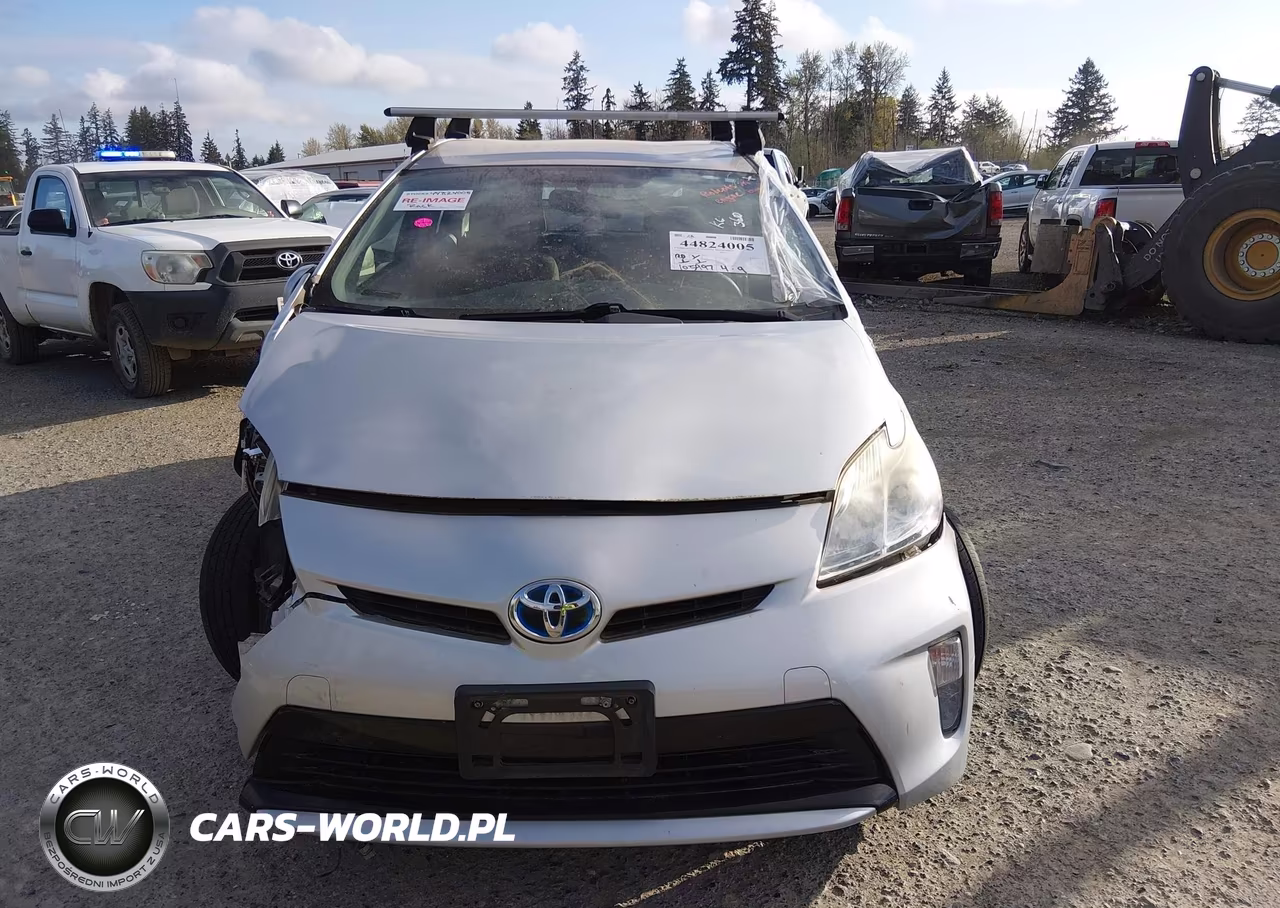 2013 Toyota Prius Two VIN:JTDKN3DU8D0355514 - 12