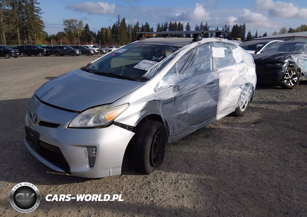 2013 Toyota Prius Two VIN:JTDKN3DU8D0355514 - 2