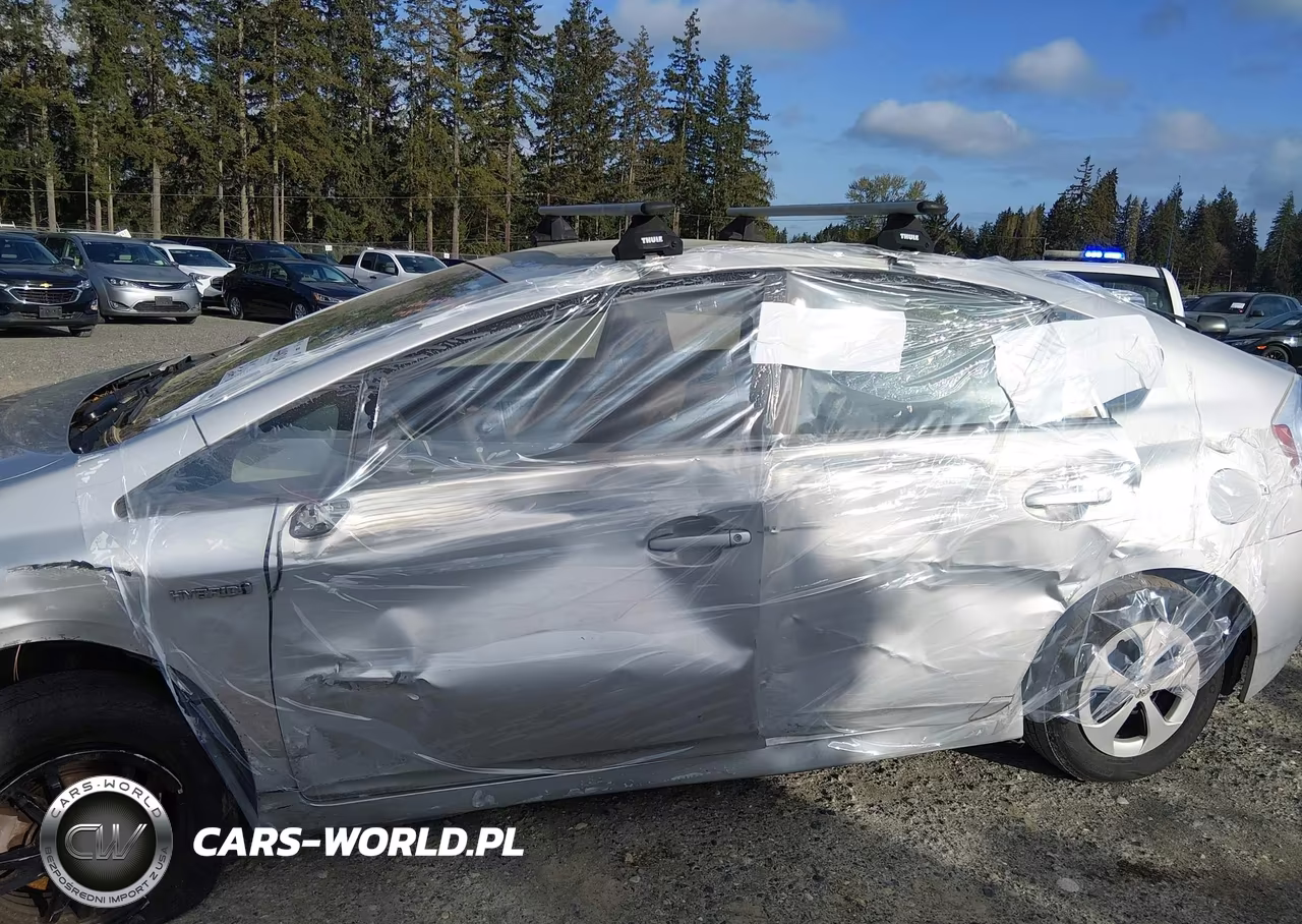 2013 Toyota Prius Two VIN:JTDKN3DU8D0355514 - 6