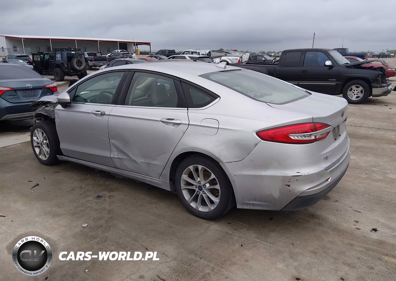 2019 Ford Fusion Hybrid Se VIN:3FA6P0LU7KR106619 - 3