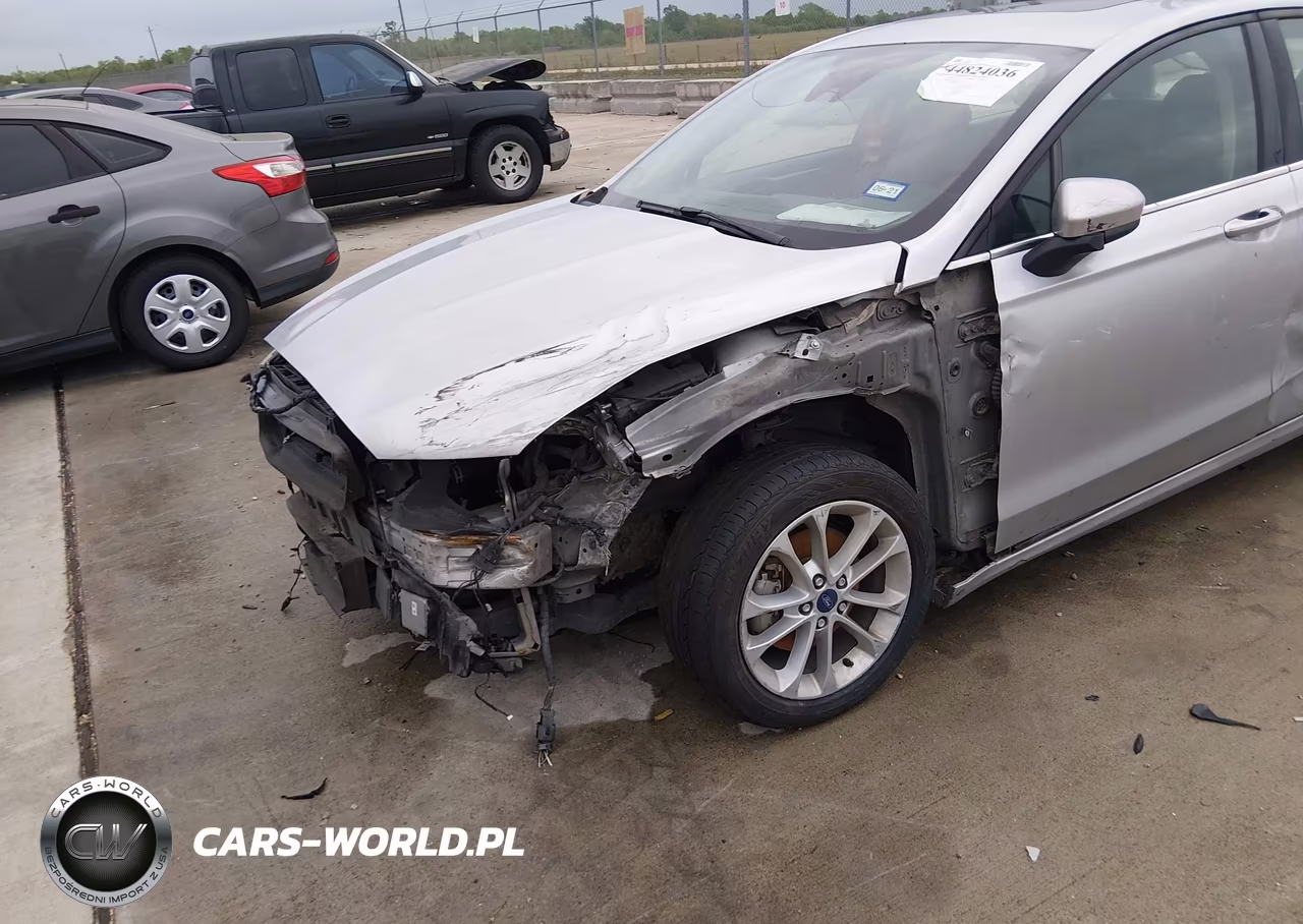 2019 Ford Fusion Hybrid Se VIN:3FA6P0LU7KR106619 - 6