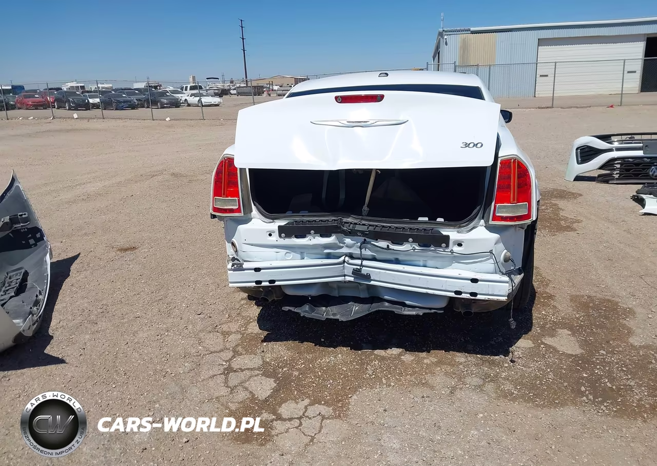 2012 Chrysler 300 Limited VIN:2C3CCACG1CH263346 - 6