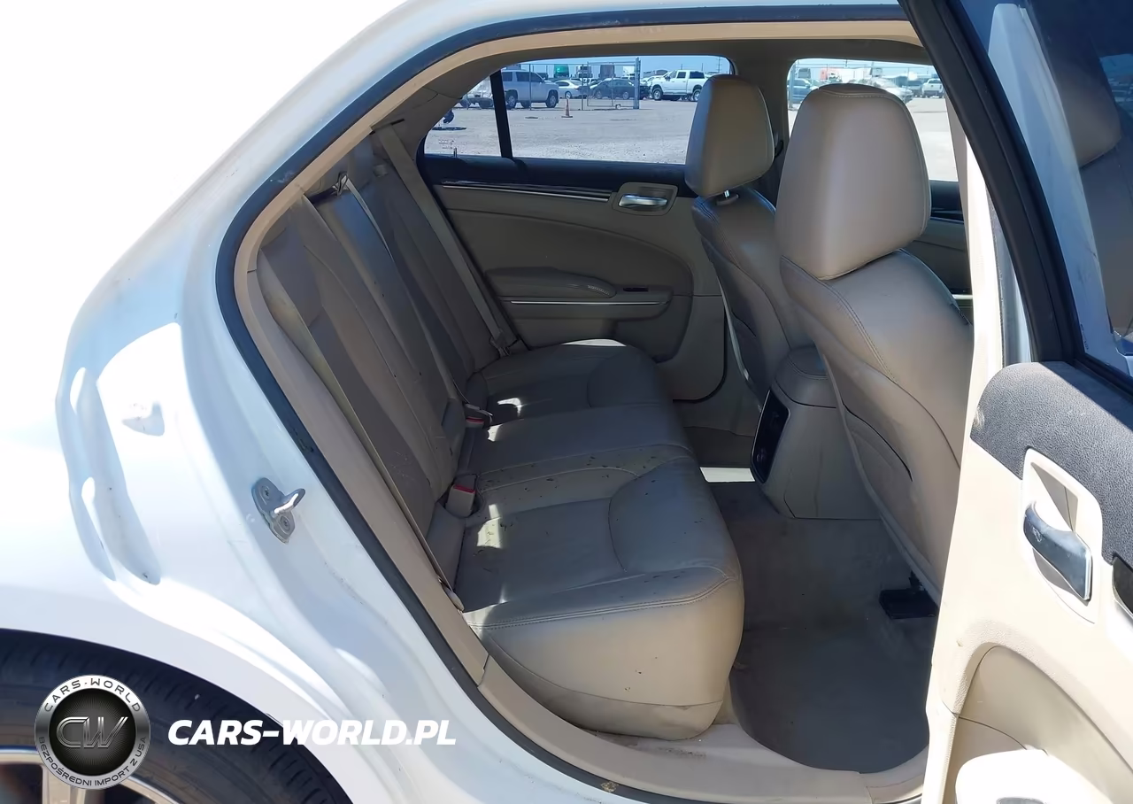 2012 Chrysler 300 Limited VIN:2C3CCACG1CH263346 - 8